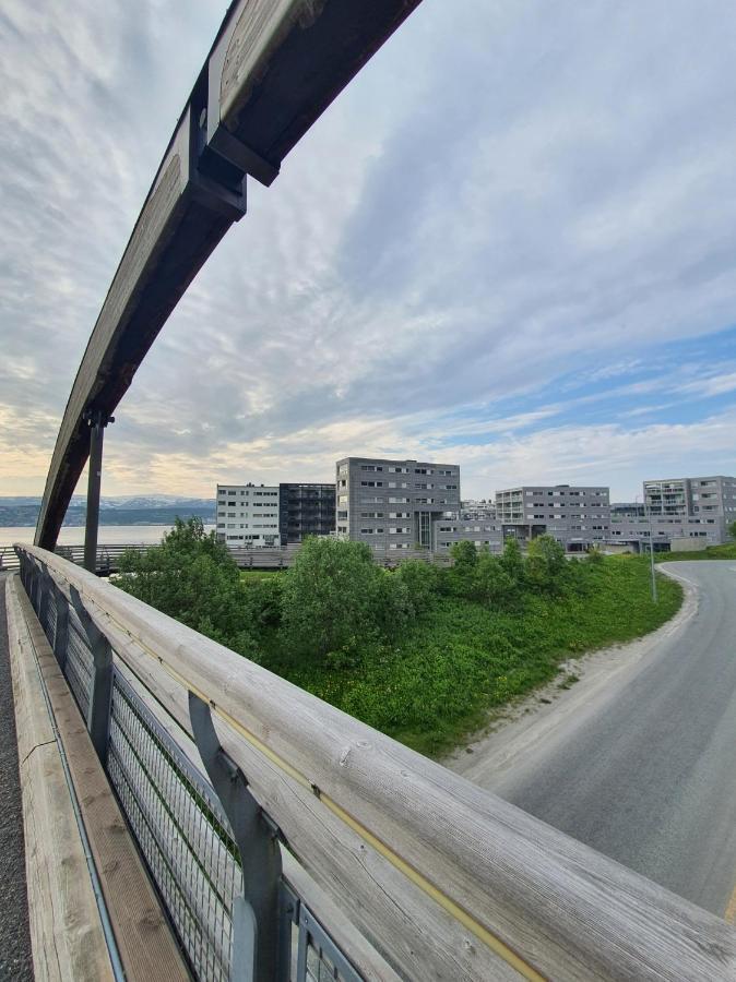Northern Dreams Apartment With Free Parking Tromsø Esterno foto